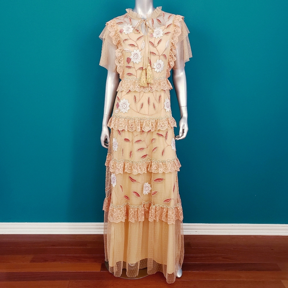 🆕️ 🎬💐 FROCK & FRILL Tiered Floral Maxi Dress // (NWT)
